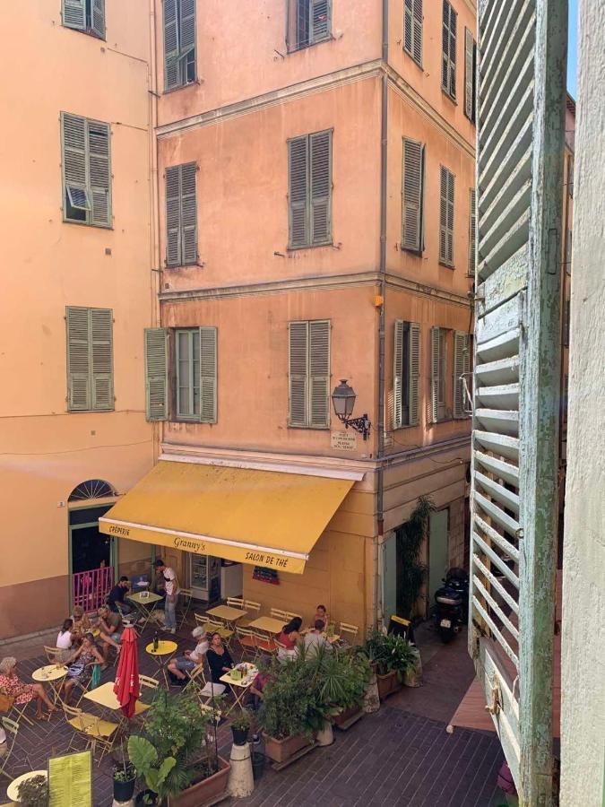 Apartment 33 On The Old Historic Senate Square Nizza Kültér fotó