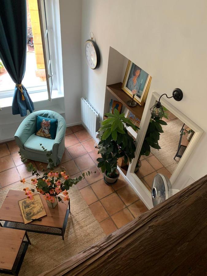 Apartment 33 On The Old Historic Senate Square Nizza Kültér fotó